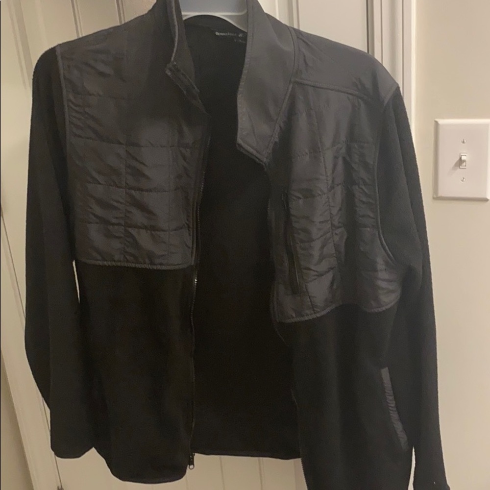 Black jacket pullover zip up